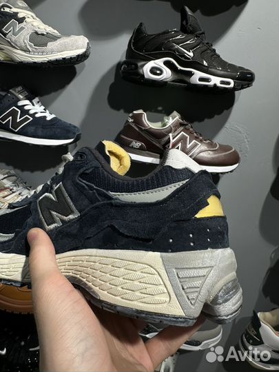 Кроссовки New Balance 2002r