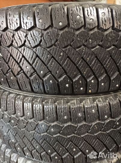 Continental ContiIceContact 225/60 R18