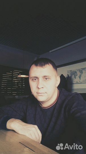 Машинист полноповоротного гусеничного экскаватора