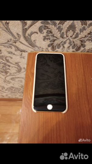 iPhone 7, 128 ГБ