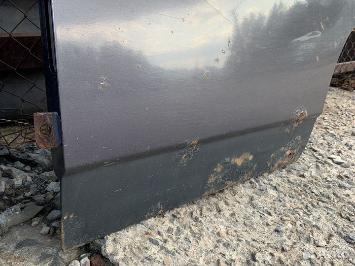 Задняя дверь левая на Ваз 2109