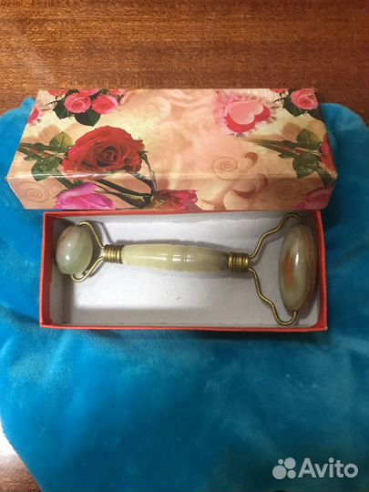 Массажер для лица и декольте