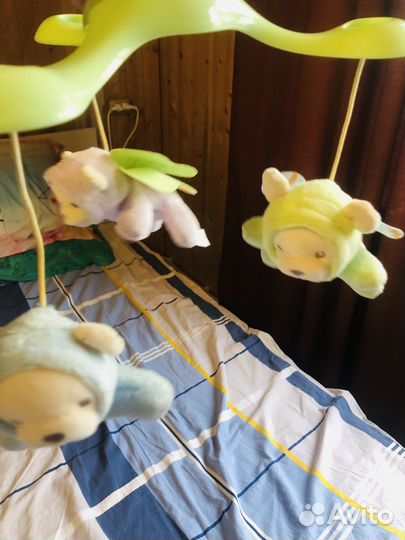 Мобиль на кроватку с проектором