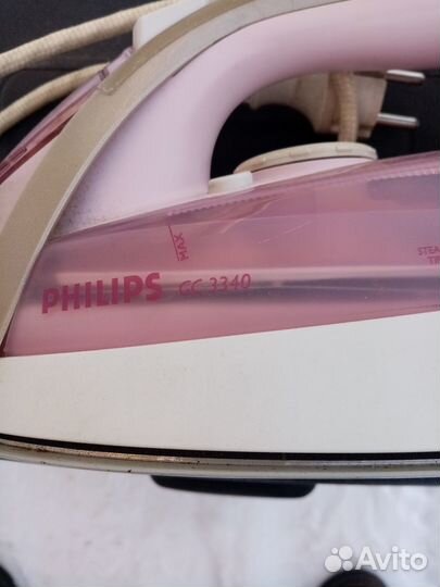 Утюг, стулья, гладильная доска