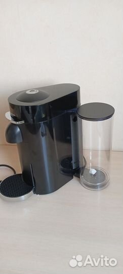 Капсульная кофемашина nespresso vertuo plus GDB2