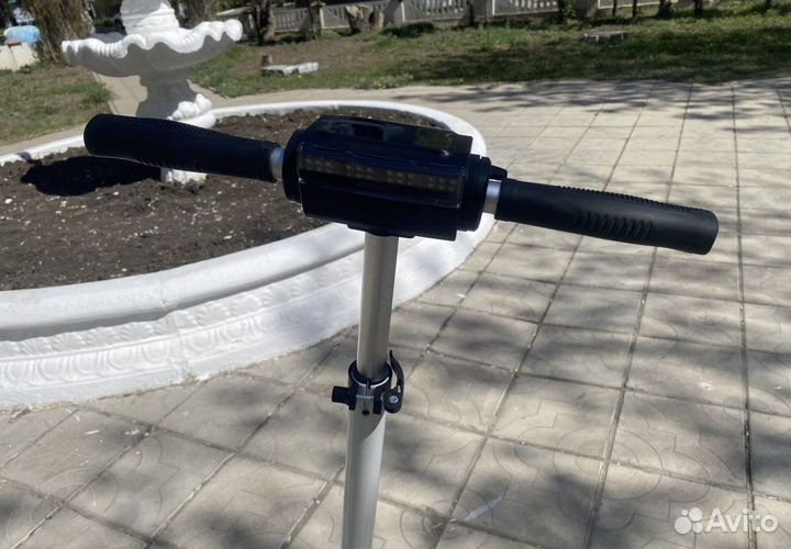 Электросамокат Gt 350S