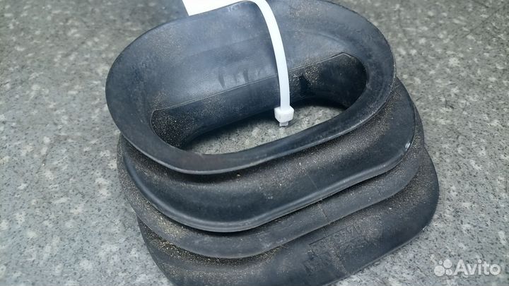 1443259 Уплотнение боковой панели scania скания