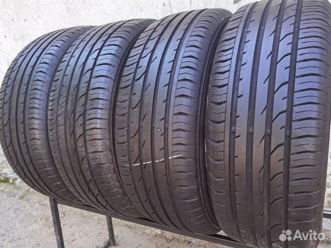 Continental ContiPremiumContact 2 215/55 R17 94V