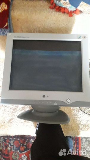 Монитор LG flatronez T710BH