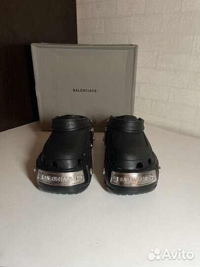 Кроссовки Balenciaga x Crocs Sneakers