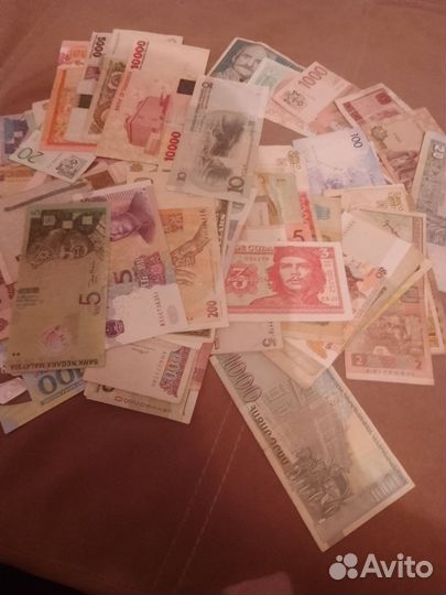 Банкноты разных стран мира