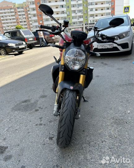 Ducati monster 1200s