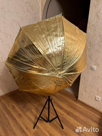 Фотостойка с зонтом