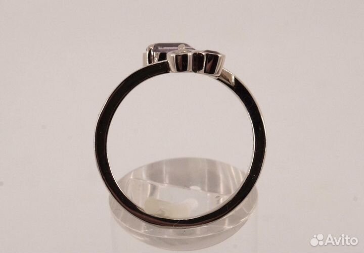 Кольцо золотое с Сапфирами и бриллиант