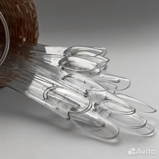 Типсы на кольце