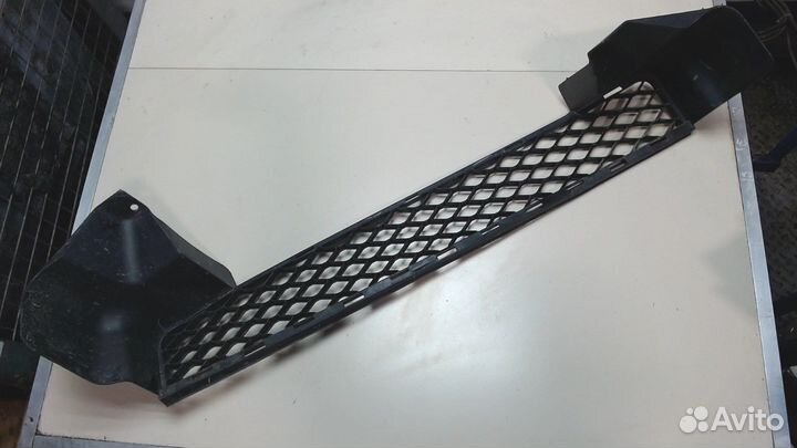 Решетка радиатора Toyota FJ Cruiser, 2007