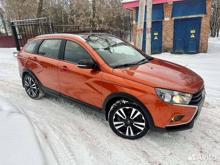 LADA Vesta Cross 1.6 CVT, 2022, 23 000 км