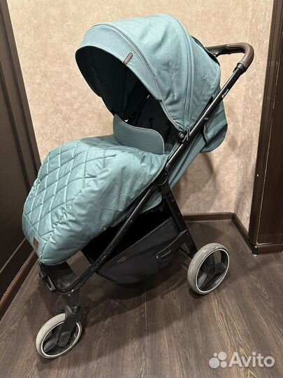 Прогулочная коляска carello bravo