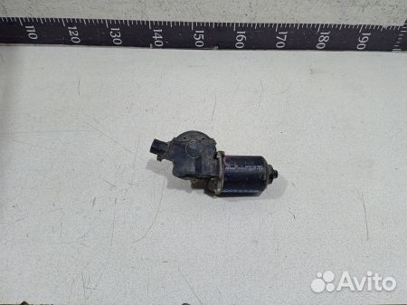 Моторчик стеклоочистителя передний