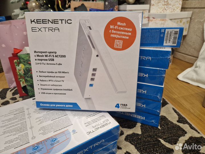 Wi-Fi роутер Keenetic extra (KN-1713)