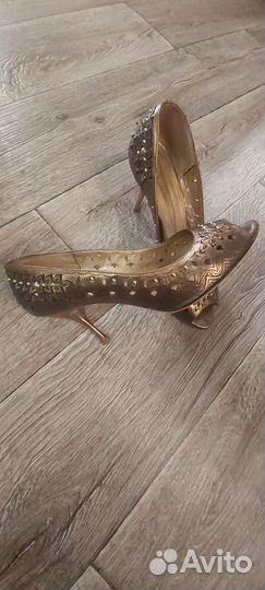 Туфли женские Италия