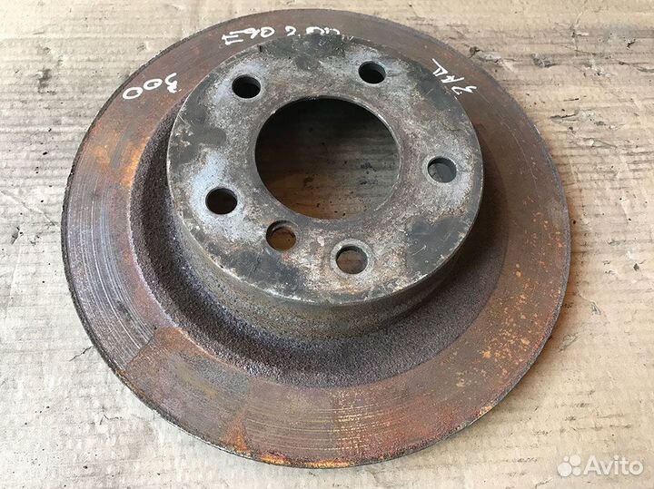 34216864901 Диск тормозной задний BMW E90 E81