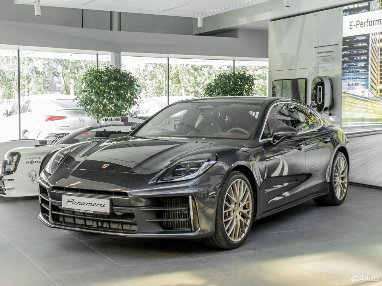 Porsche Panamera 4 2.9 AMT, 2026