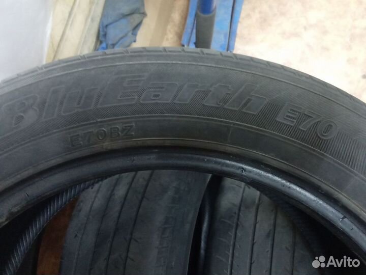 Yokohama BluEarth E70 215/55 R17