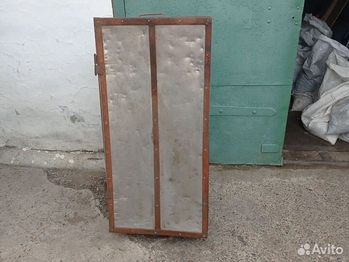 Ларь металлический для сыпучих