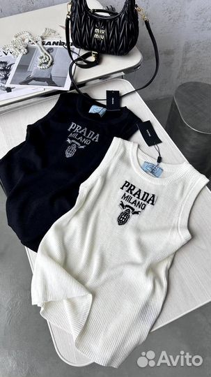 Модная майка хит сезона Prada новинка