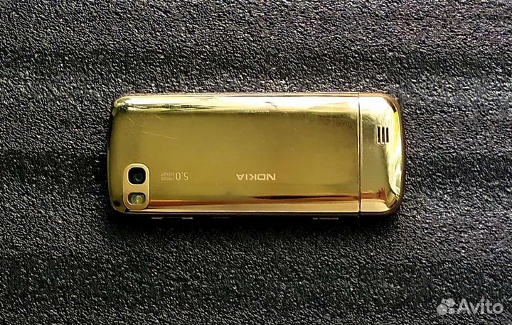 Nokia C3-01 Gold Edition