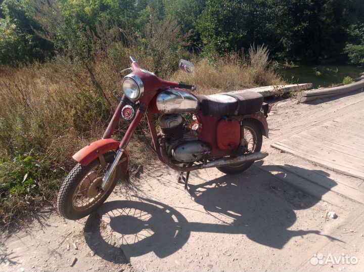 Продам Яву 250