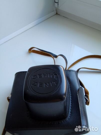 Пленочный фотоаппарат Zenit- E торг