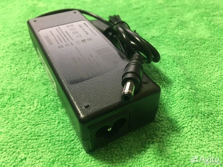 Блок питания для ноутбуков Acer, HP