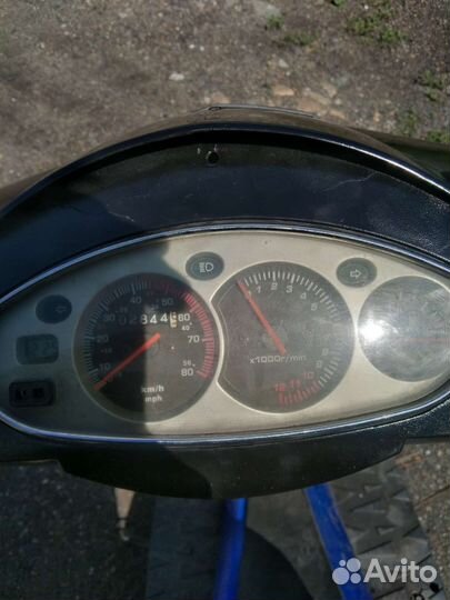 Скутер Рейсер