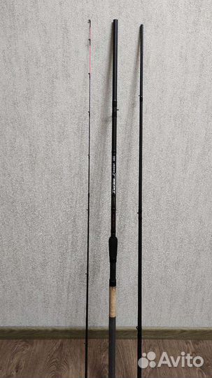 Mifine, Komandor, Boya by, Dayo