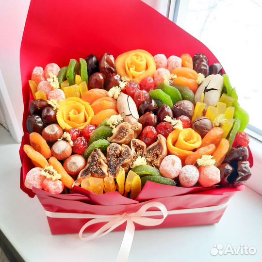 Съедобные букеты из сухофруктов