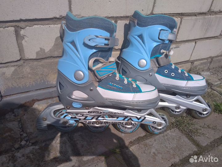 Роликовые коньки