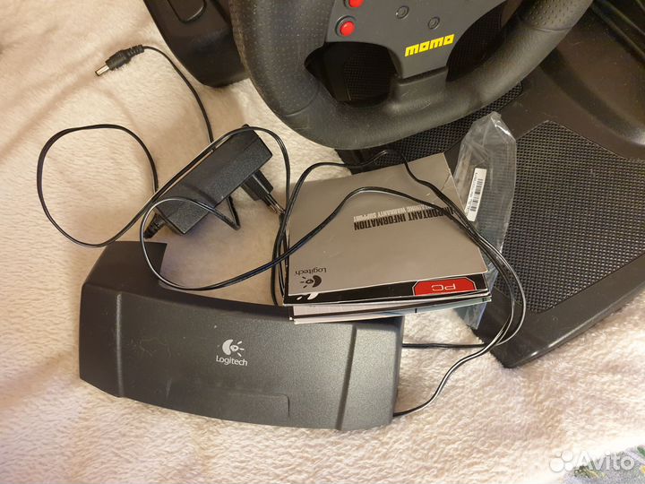 Руль Logitech Driving Force GT 900