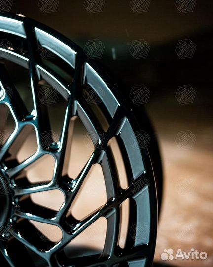 Кованые диски Range Rover R24