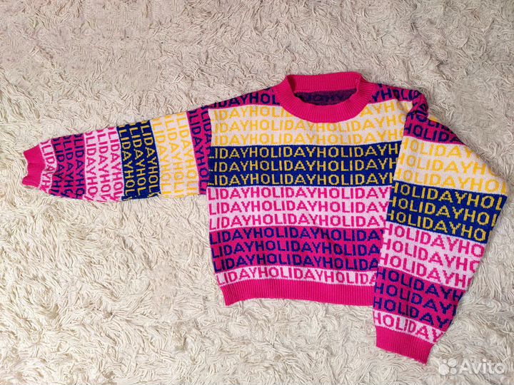 Свитер женский