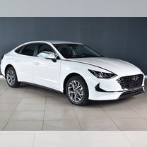 Hyundai Sonata 2.0 AT, 2020, 51 323 км, с пробегом, цена 1 430 000 руб.