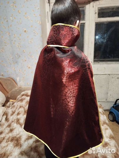 Новогодний костюм Дракулы