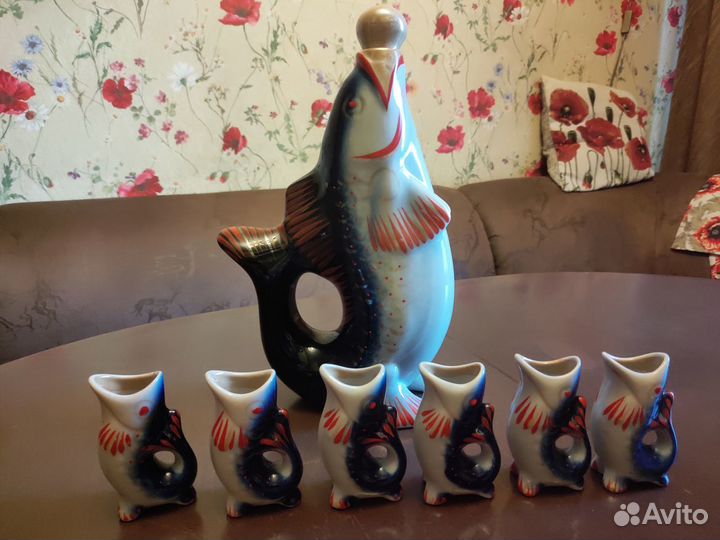 Штоф Чайники Молочники Сахарницы Тарелки Посуда