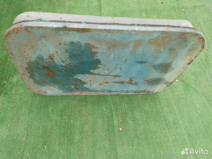 Люк для автобуса