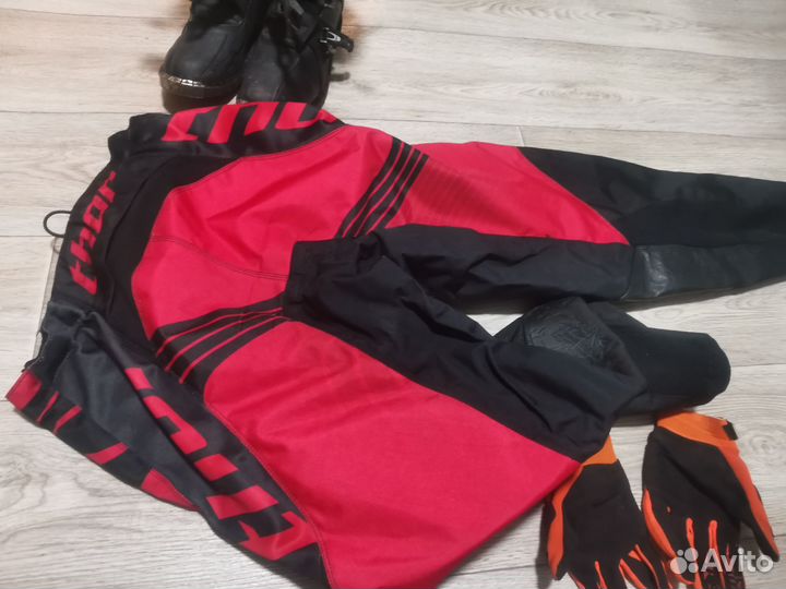 Экипировка для мотокросса