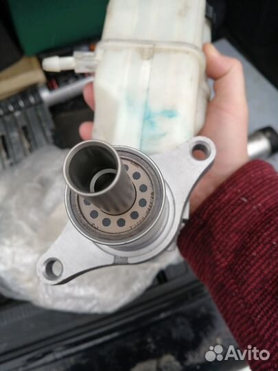 Главный тормозной цилиндр пежо 508/ситроен с5