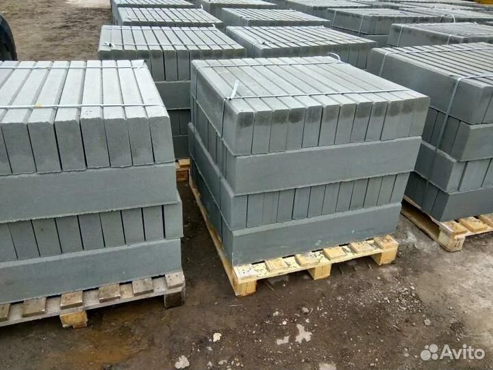 Бордюр тротуарный 1000х200х80