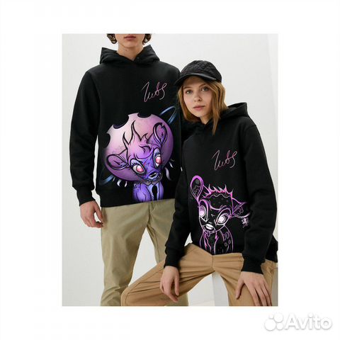 Дизайнер одежды принт мерч художник