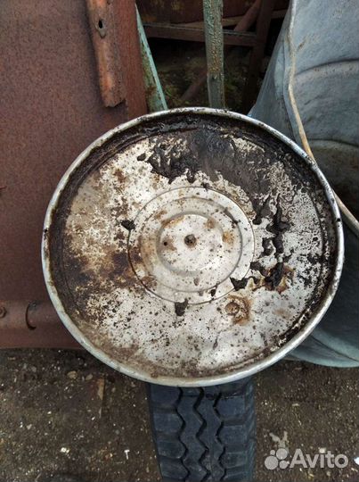 Колпак колеса